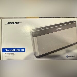 Bose SoundLink III Portable Bluetooth Speaker - Silver and Black Trim